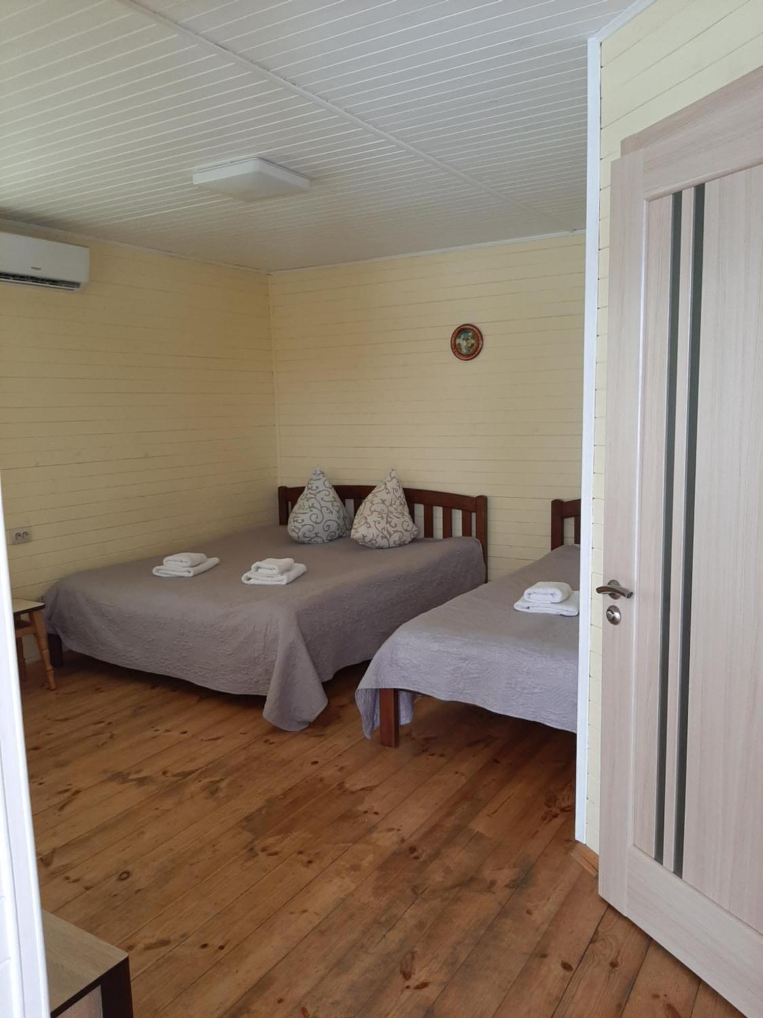 Hotel Гостьовий Дім На Герцена Guest Hous On Gertsena Novhorod-Siverskyi Zimmer foto